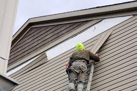 Best Storm Damage Siding Repair  in Lyndonville, VT